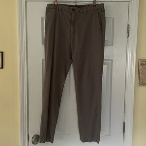 Brooks Brothers Red Fleece Grey Chino